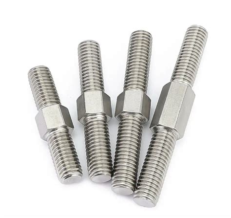 Toradh íomhá ar M6 Rod Left Hand Thread