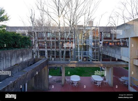 Toradh íomhá ar Institute for Advanced Study Princeton Computer Lab