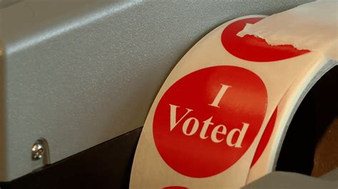 Afbeeldingsresultaten voor I Voted Absentee Sticker