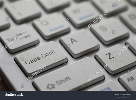 Afbeeldingsresultaten voor Keyboard Caps Lock Design
