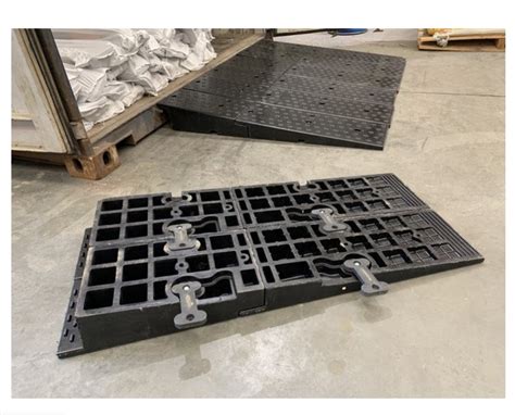 Shipping Container Rubber Mat Ramp に対する画像結果