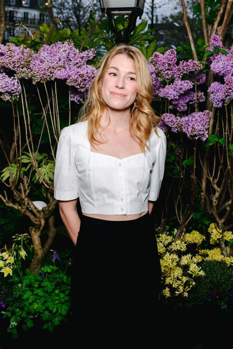 Lison Collin Dinant に対する画像結果