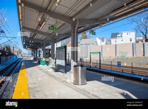 Afbeeldingsresultaten voor Boston MBTA Green Line Extension
