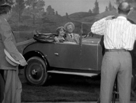 Toradh íomhá ar Pre-Code Hollywood Costumes