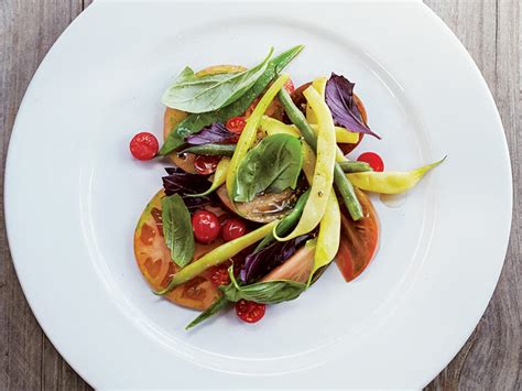 10 Main Course Salads That Come Together in Minutes | Saveur