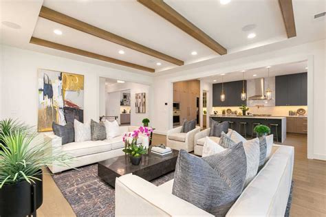 Afbeeldingsresultaten voor Open Plan Stand Design