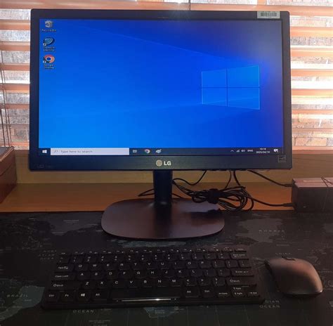 Afbeeldingsresultaten voor Monitor Mouse Keyboard Thin Client Image