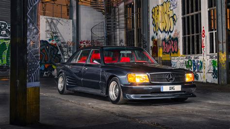 Toradh íomhá ar Modded 80s Mercedes