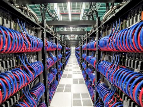 Computer Server Inside に対する画像結果