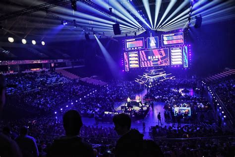 Blast Pro Arena に対する画像結果