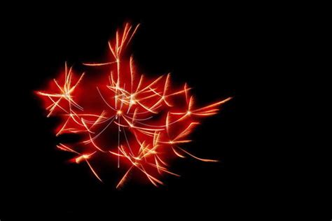 Coloured Pyros に対する画像結果