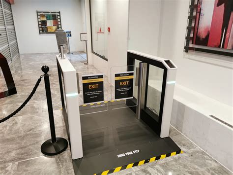 Security Check Out に対する画像結果