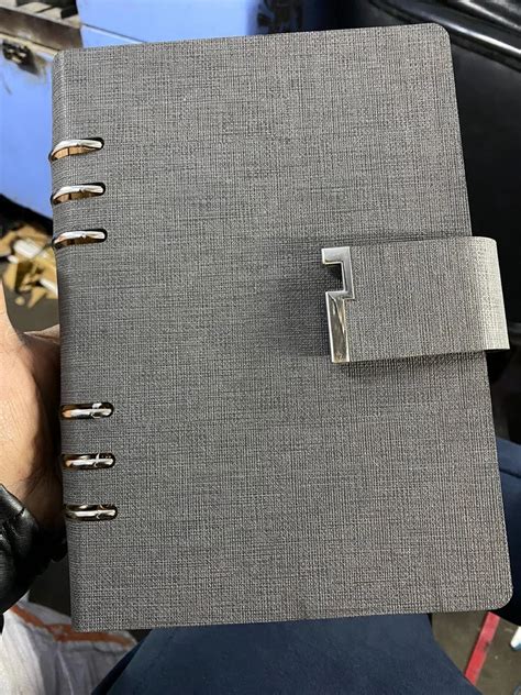 Afbeeldingsresultaten voor Classic Diary with Pen