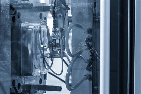 Toradh íomhá ar Injection Machine Operating