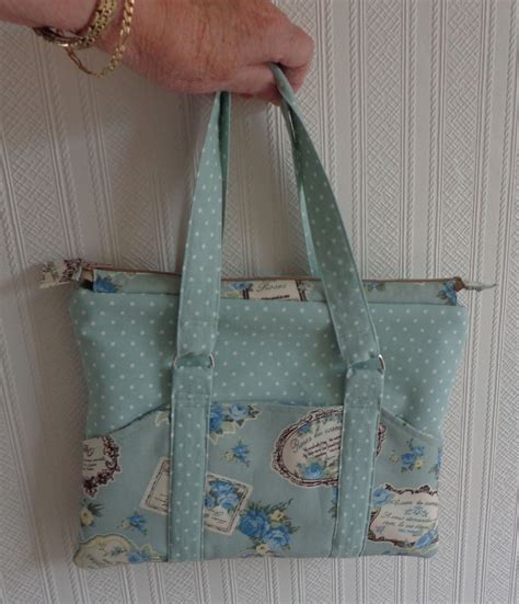 Image result for Debbie Shore Beach Bag Tutorial