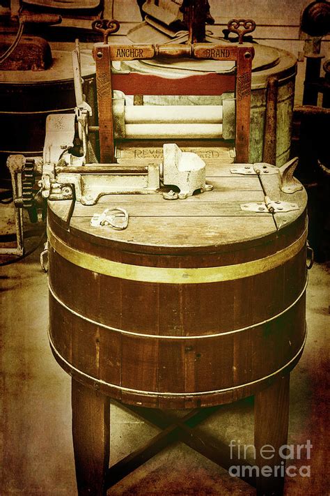 Antique Table Top Washing Machine に対する画像結果
