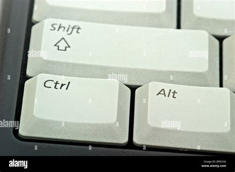 Toradh íomhá ar Shift Alt Ctrl Emojis