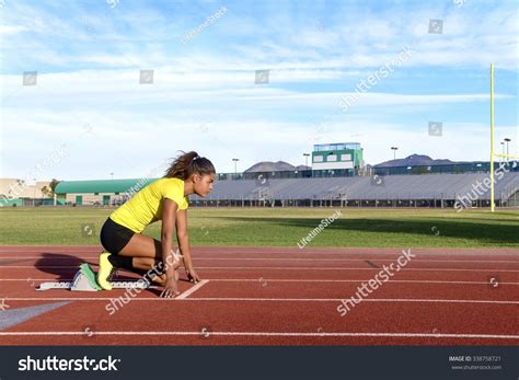 Female Track Runners માટે ઇમેજ પરિણામ