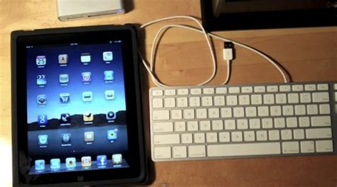 How to Install iPad Keyboard に対する画像結果
