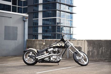 Afbeeldingsresultaten voor Making Frame V8 Motorcycle