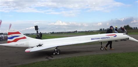 Toradh íomhá ar Biggest RC Airplane