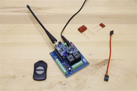 Afbeeldingsresultaten voor Arduino Key FOB Transmitter and Receiver