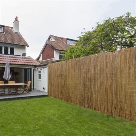 Fence Privacy Screen Roll に対する画像結果