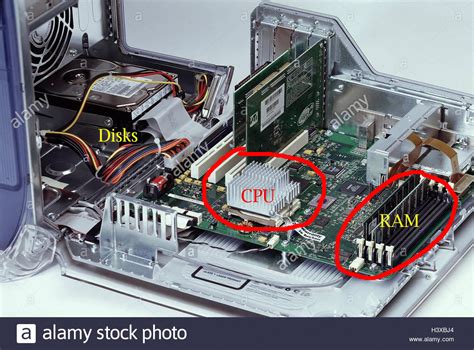 The Inside Components of a Computer Box に対する画像結果