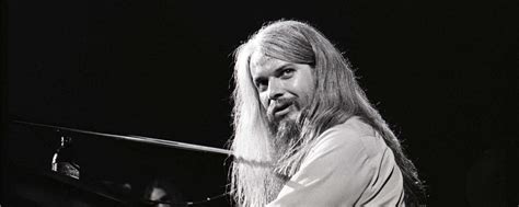 Leon Russell Biography に対する画像結果