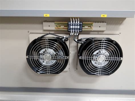 Toradh íomhá ar Cooling Fan Control Unit