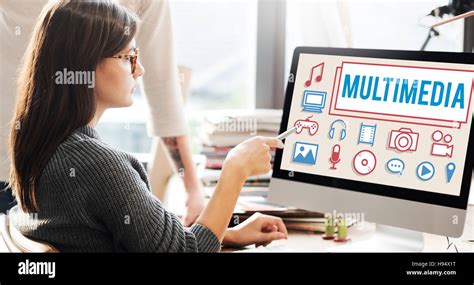 Computer Multimedia and Animation に対する画像結果