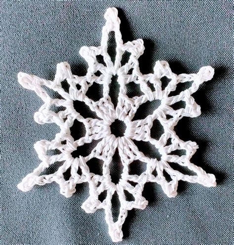 Afbeeldingsresultaten voor Snowflake Ornament Pattern
