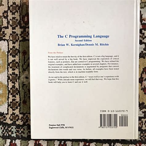 Toradh íomhá ar C Programming Language Book Face