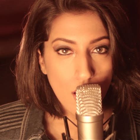 Toradh íomhá ar Studio TV Backgound