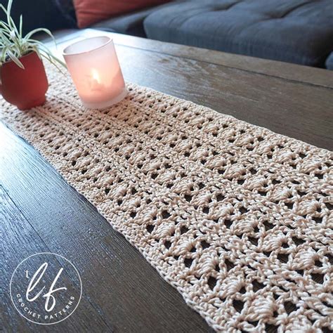 Toradh íomhá ar Free Table Runner Crochet Tatorial