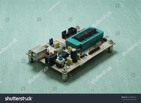 Arduino Stock-Photo に対する画像結果