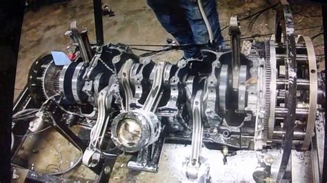 Afbeeldingsresultaten voor Diesel Engine Blows Up