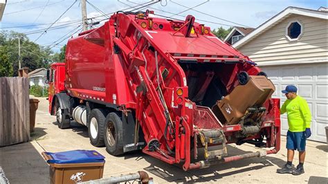 Afbeeldingsresultaten voor Loadmaster Garbage Trucks