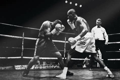 Toradh íomhá ar Distributed vs Centralized Database