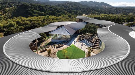 Trauma-Informed Landscape Design に対する画像結果