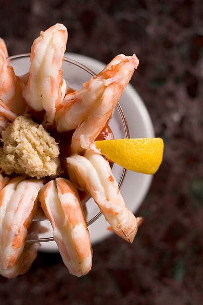 Large Shrimp Cocktail に対する画像結果