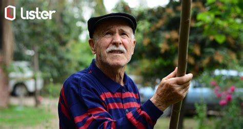 Image result for Contoh Descriptive Text About Person