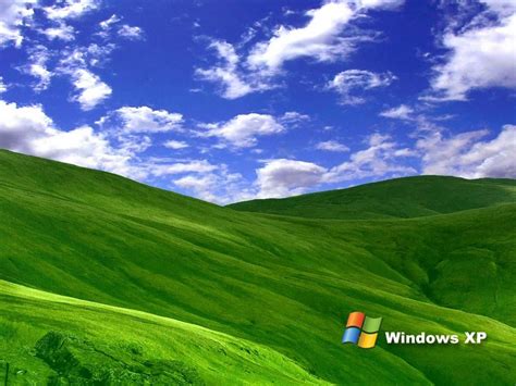Windows XP Background with Taskbar に対する画像結果
