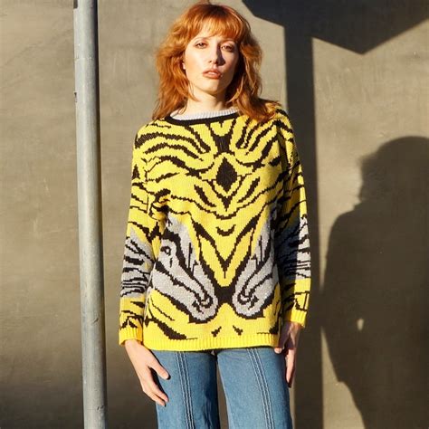 Printed Sweater に対する画像結果