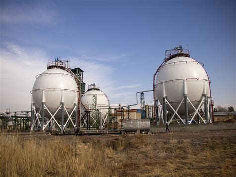 Pressure Gauge in Spherical Tank に対する画像結果