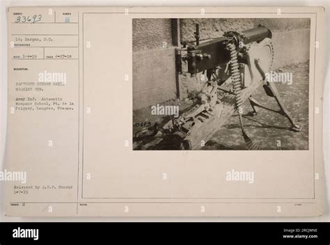 Toradh íomhá ar German Maxim Machine Gun