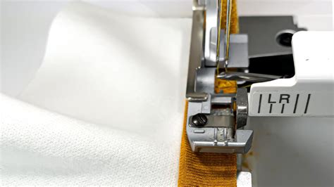 Baby Lock 3 Thread Overlock Narrow Hemming に対する画像結果