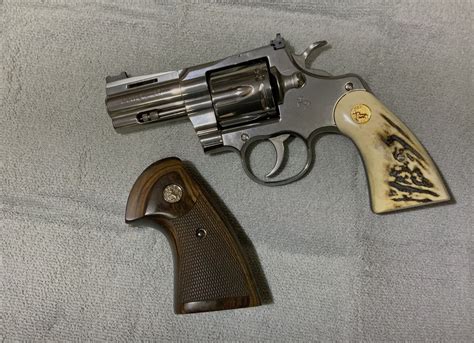 Colt Python Gun Mat に対する画像結果