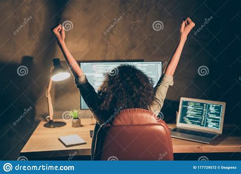 Toradh íomhá ar How to Write Binary Code