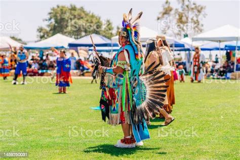 Toradh íomhá ar Native American Spring Gathering Games
